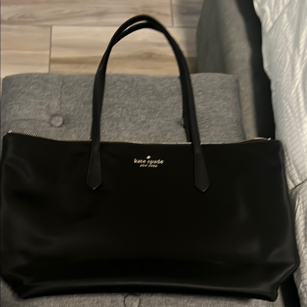 Kate Spade Black and Gold Tote Bag with Elegant Design